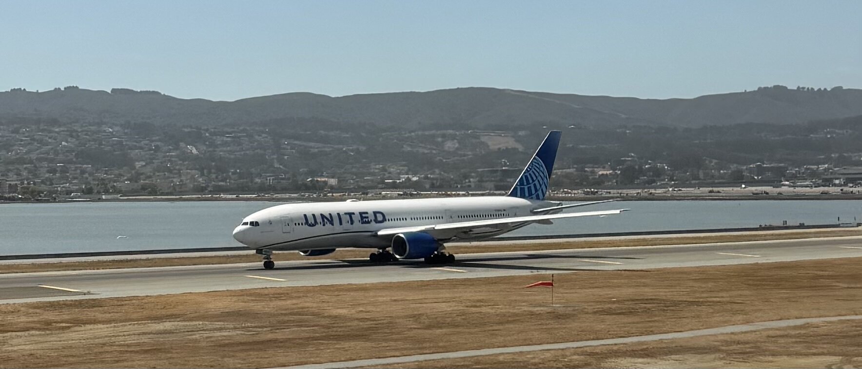 Boeing 777-200