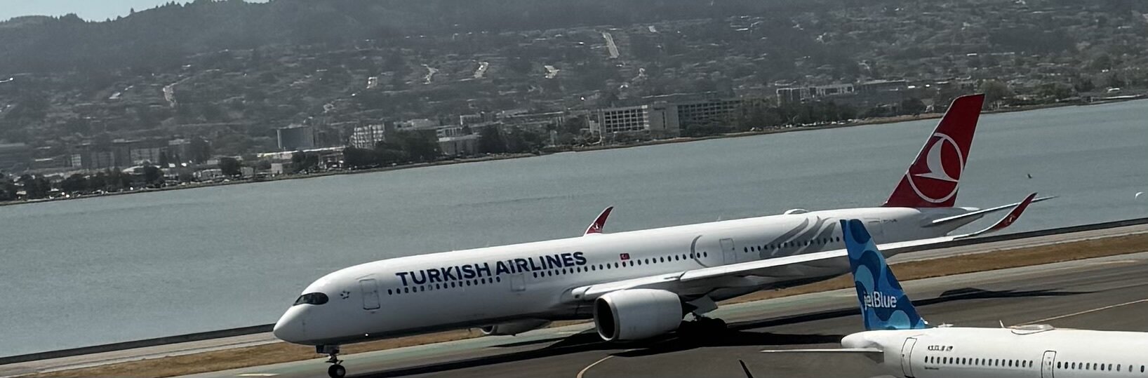 Airbus A350-900