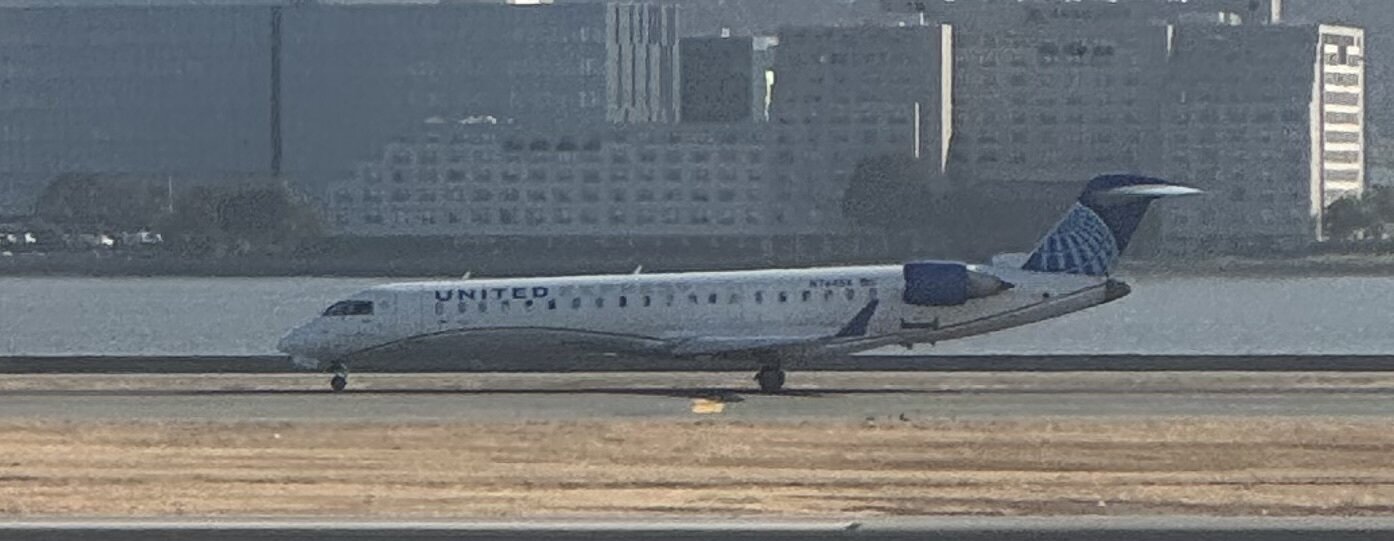 Bombardier CRJ-700