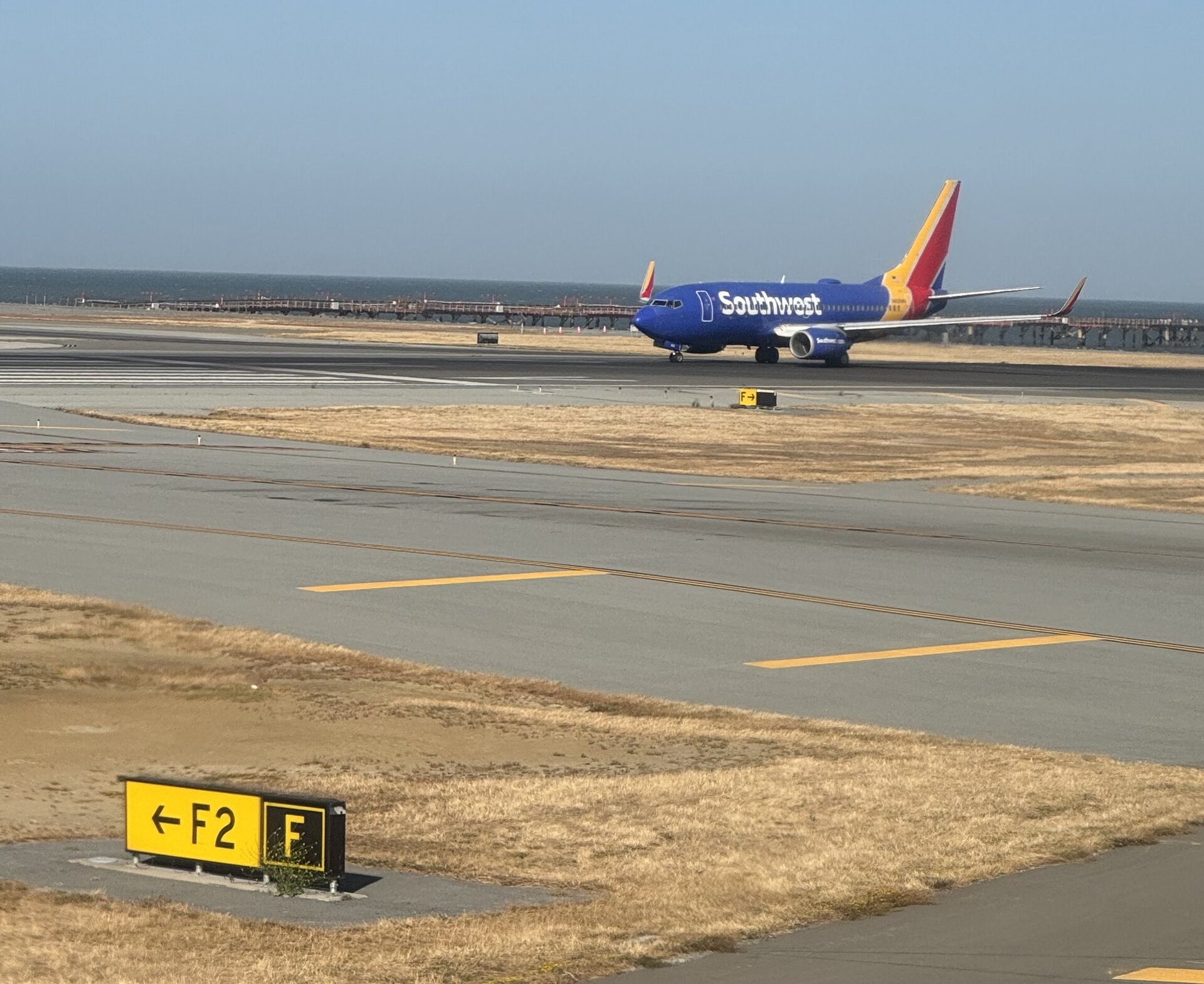 Boeing 737-700