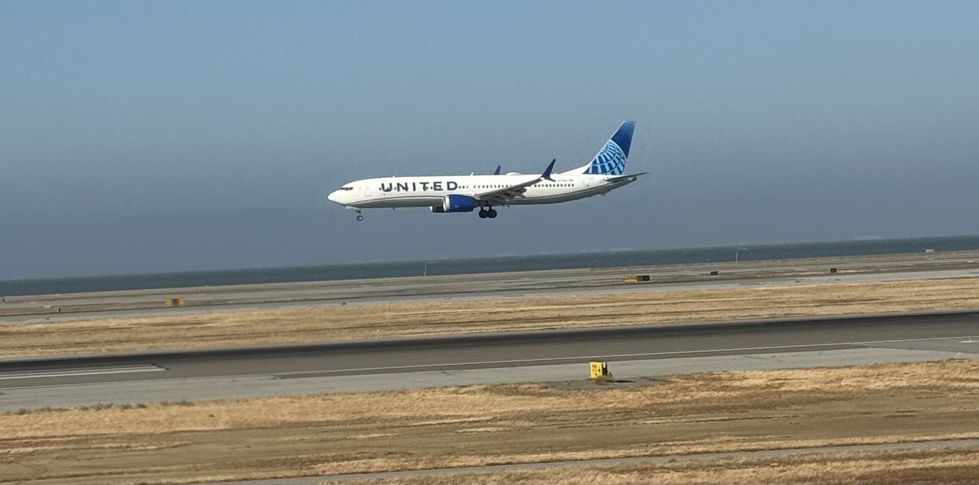 Boeing 737-900ER