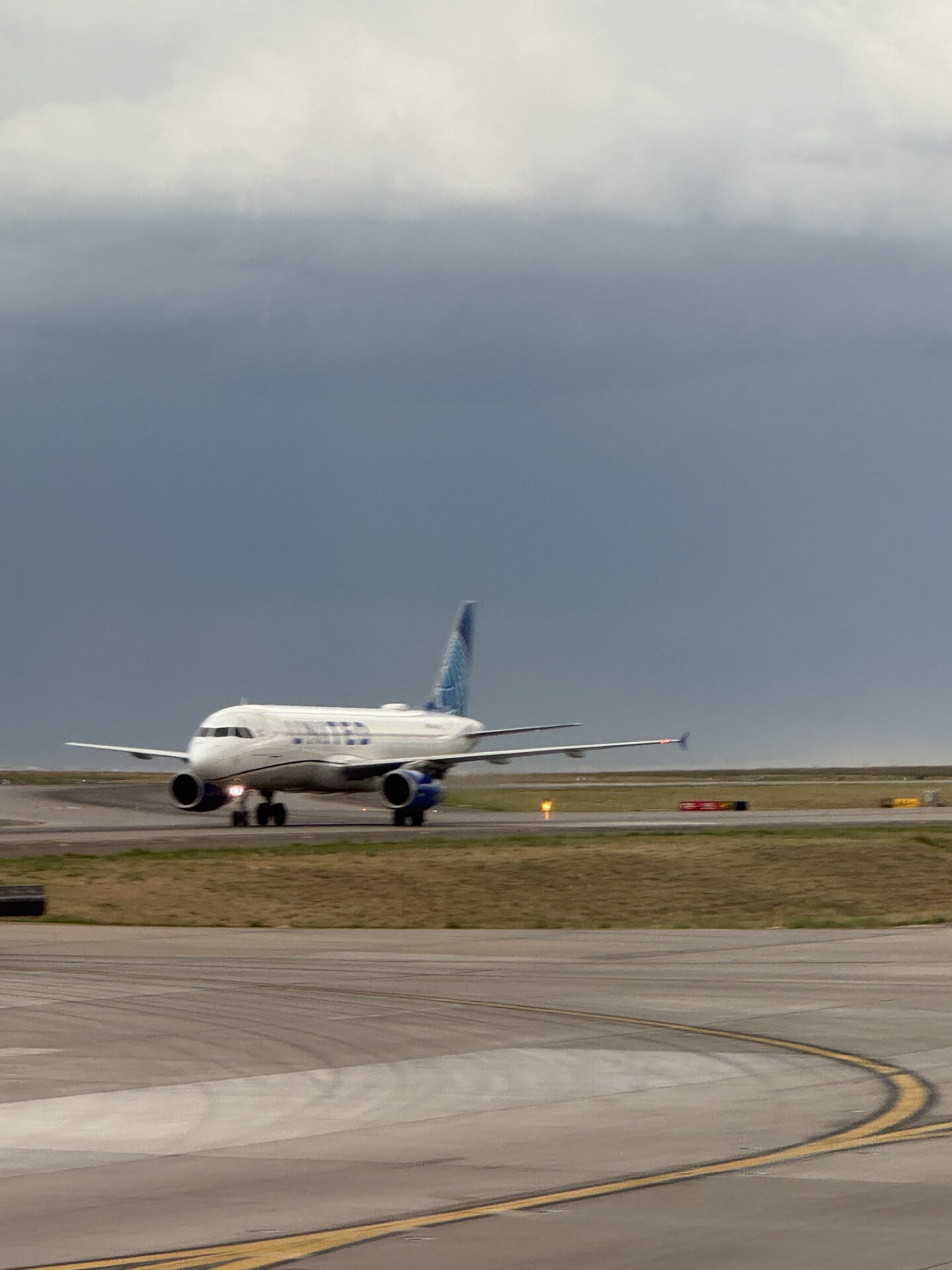 Airbus A320-200