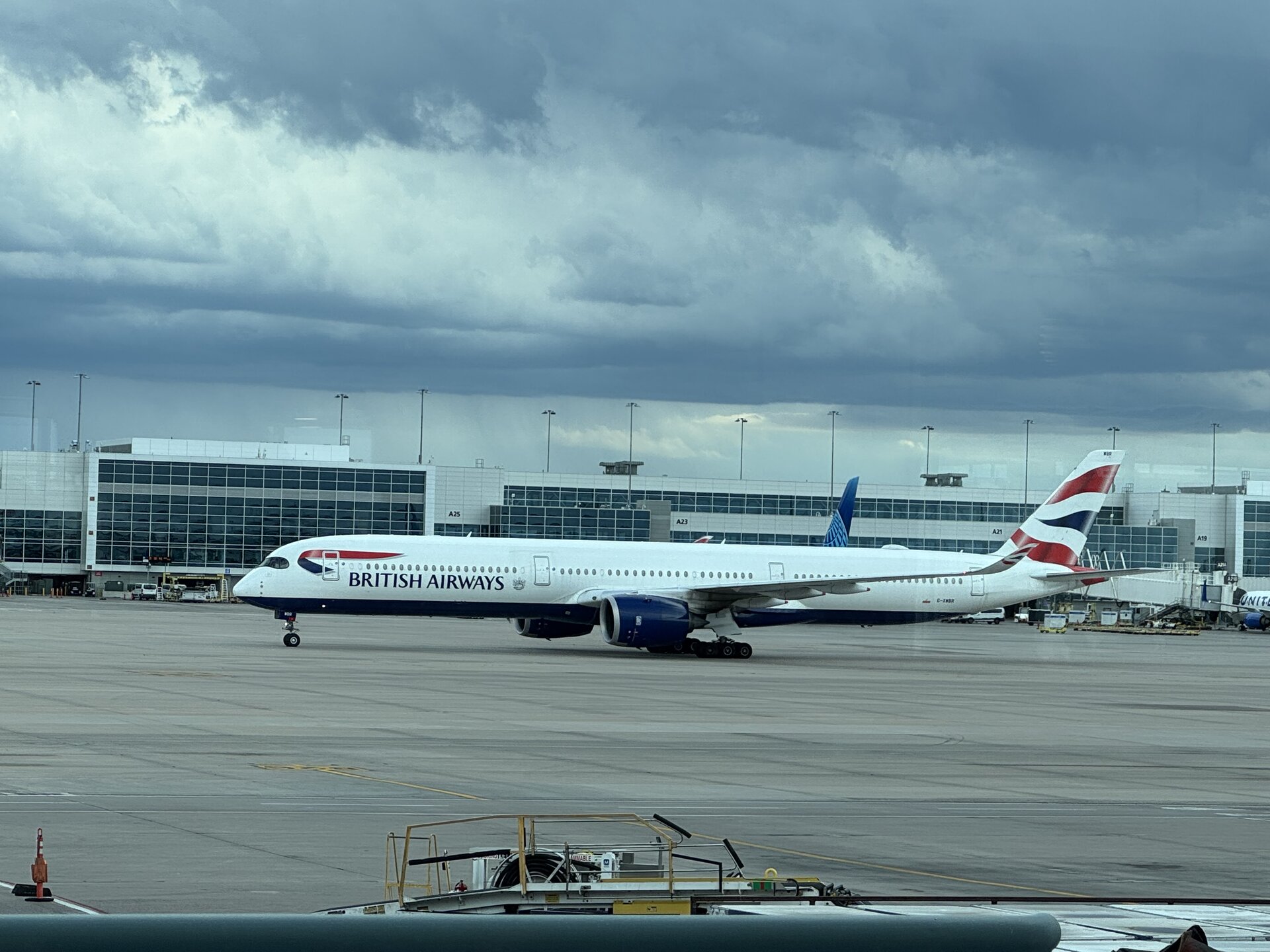 Airbus A350-1000