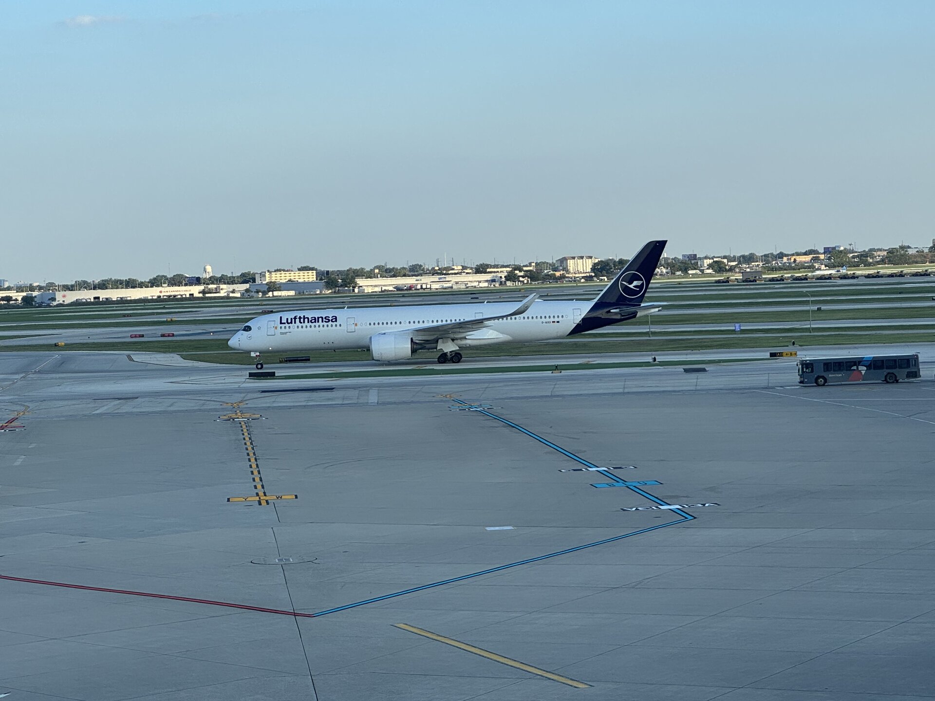 Airbus A350-900