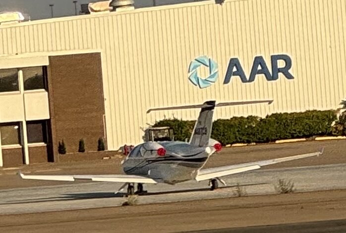 Embraer Phenom 100