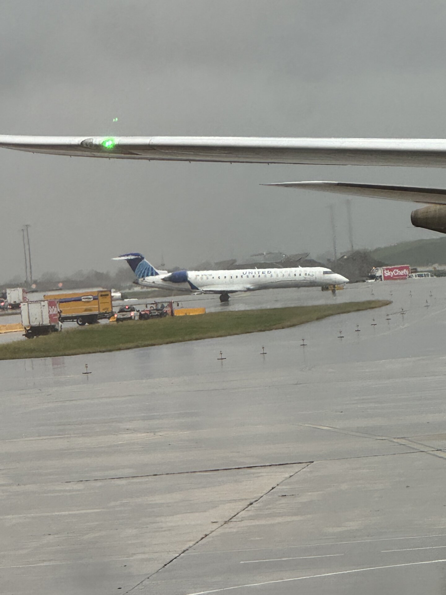 Embraer ERJ-145