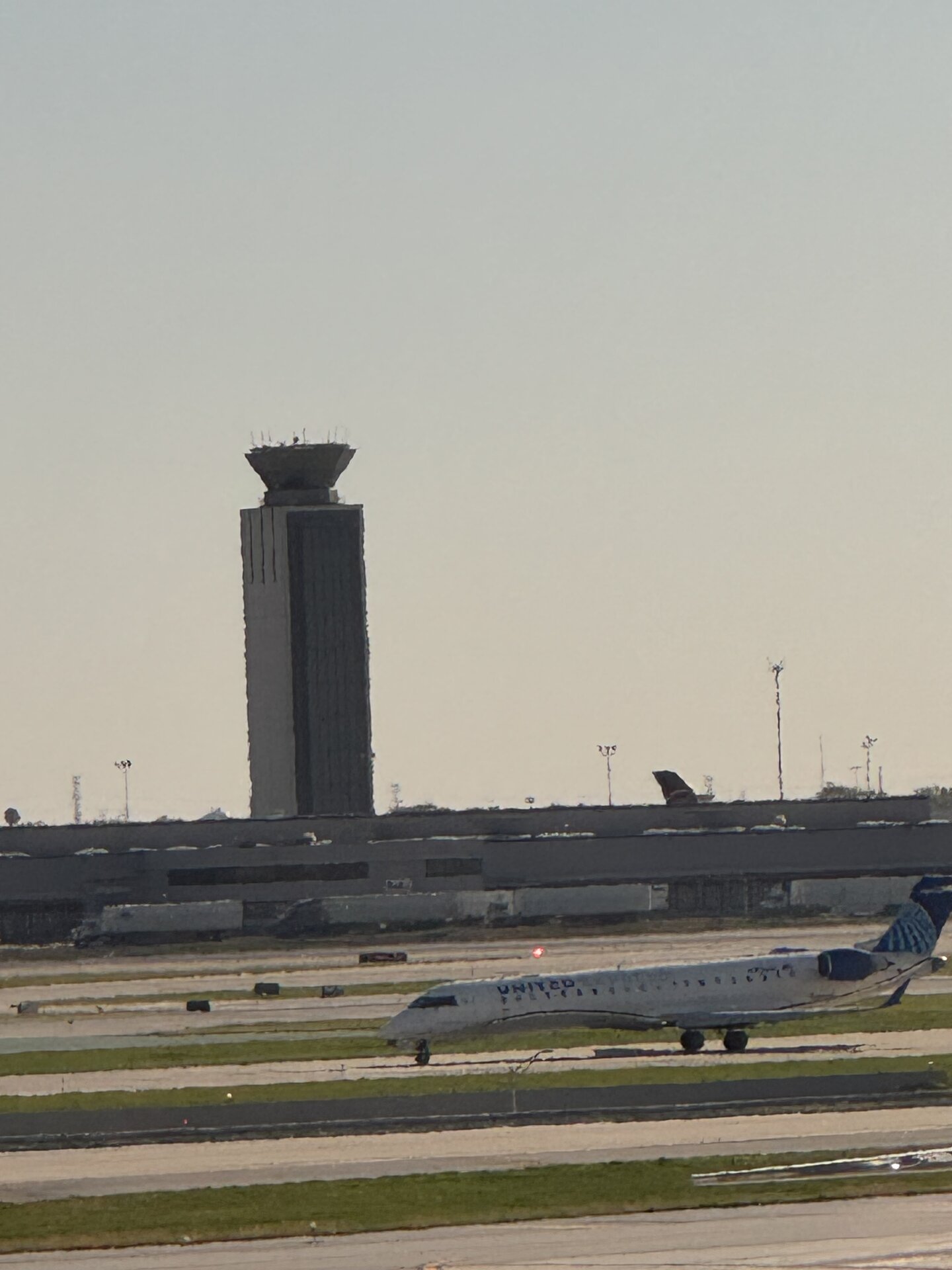 Bombardier CRJ-200