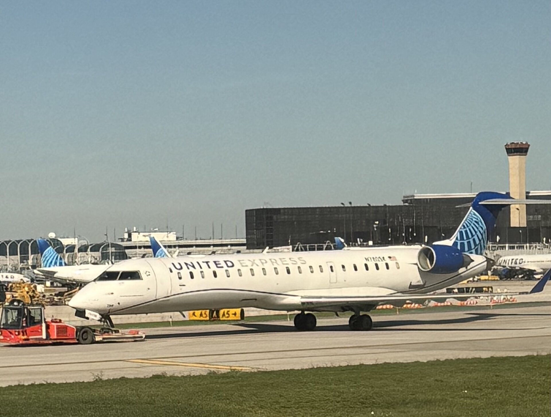Bombardier CRJ-700