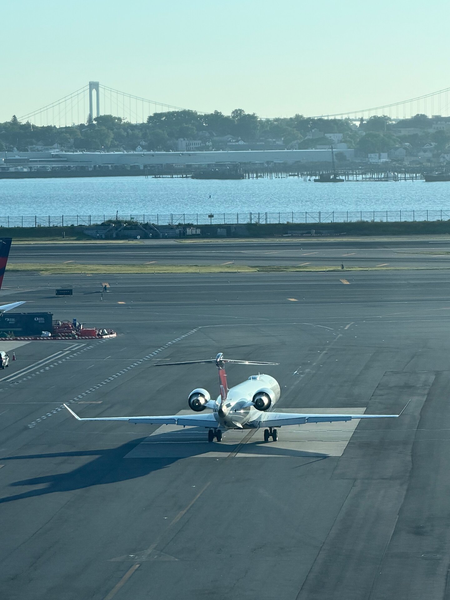 Bombardier CRJ200