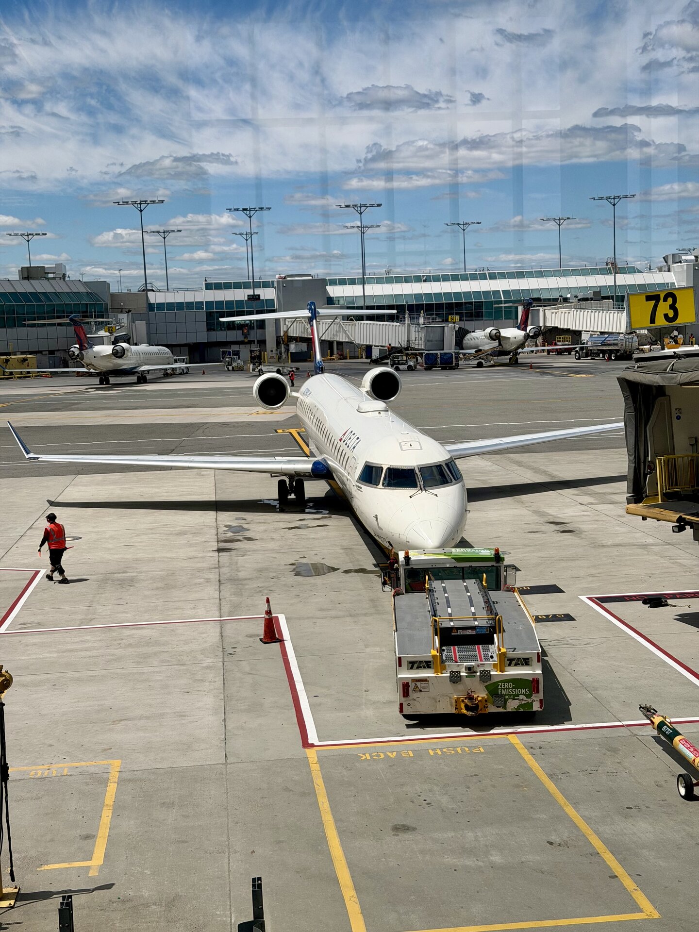 Bombardier CRJ900