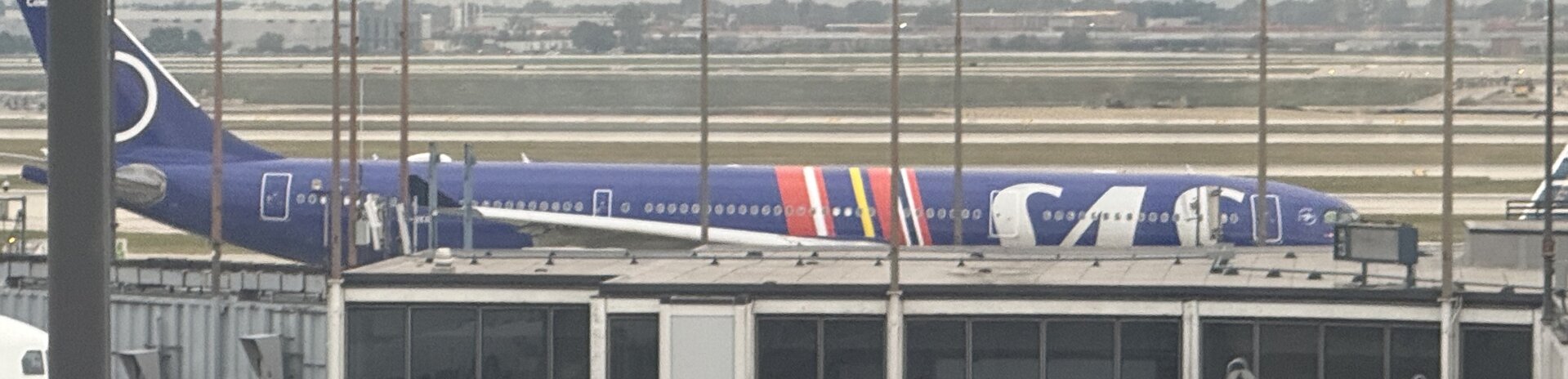 Airbus A350-900