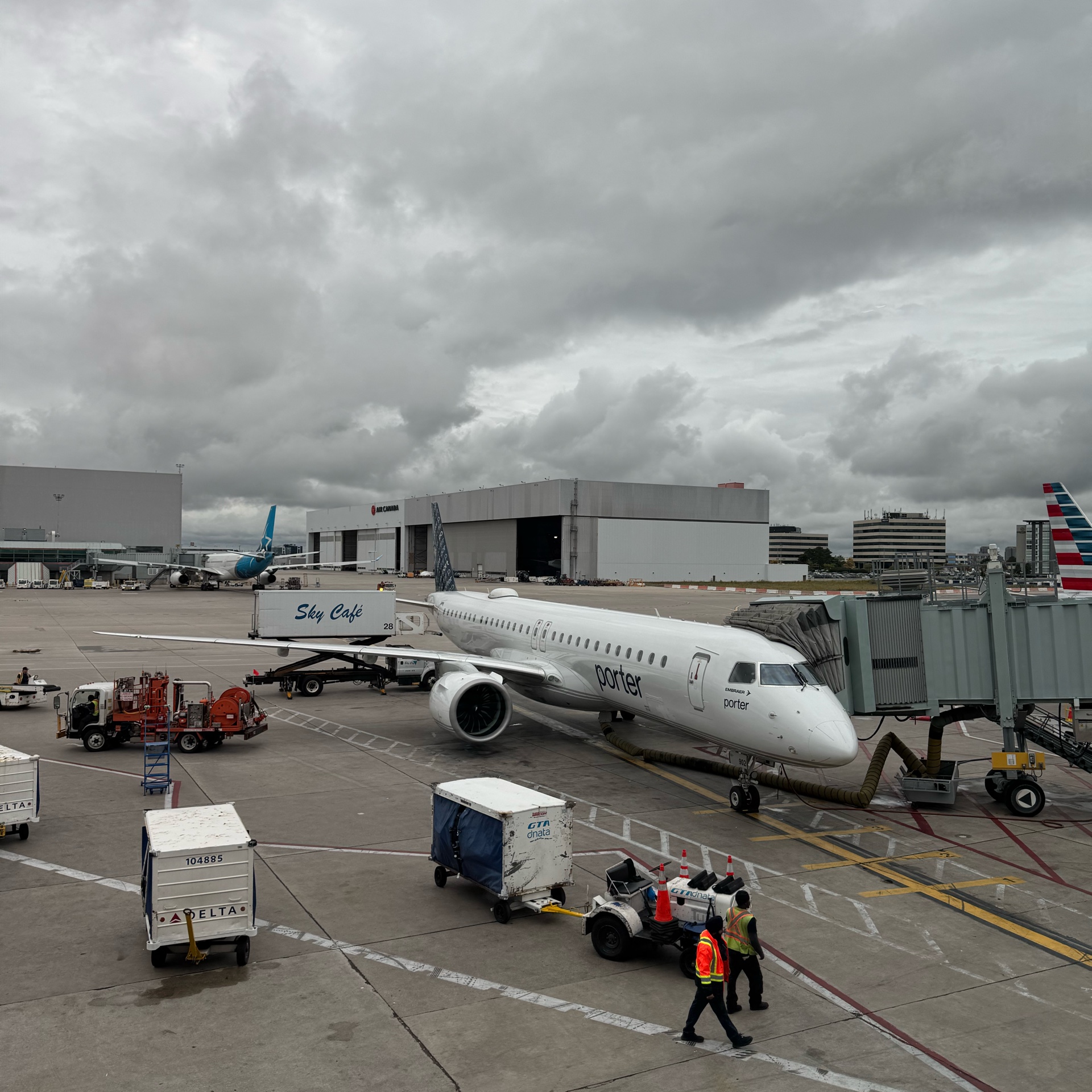 Embraer E195-E2