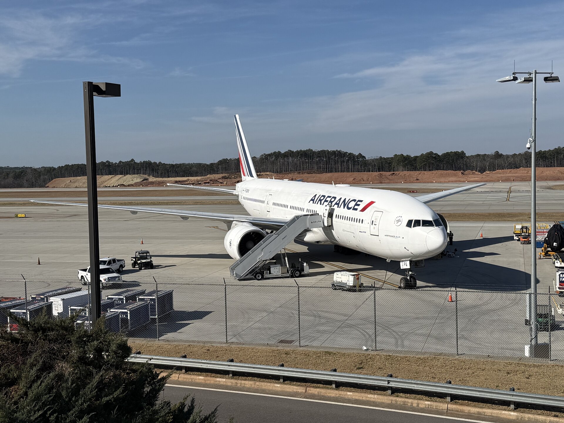 Boeing 777-228(ER)