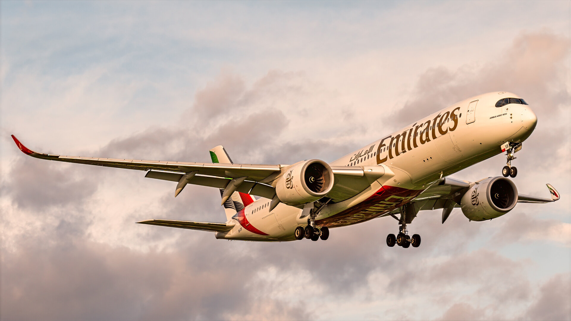 Airbus A350-900