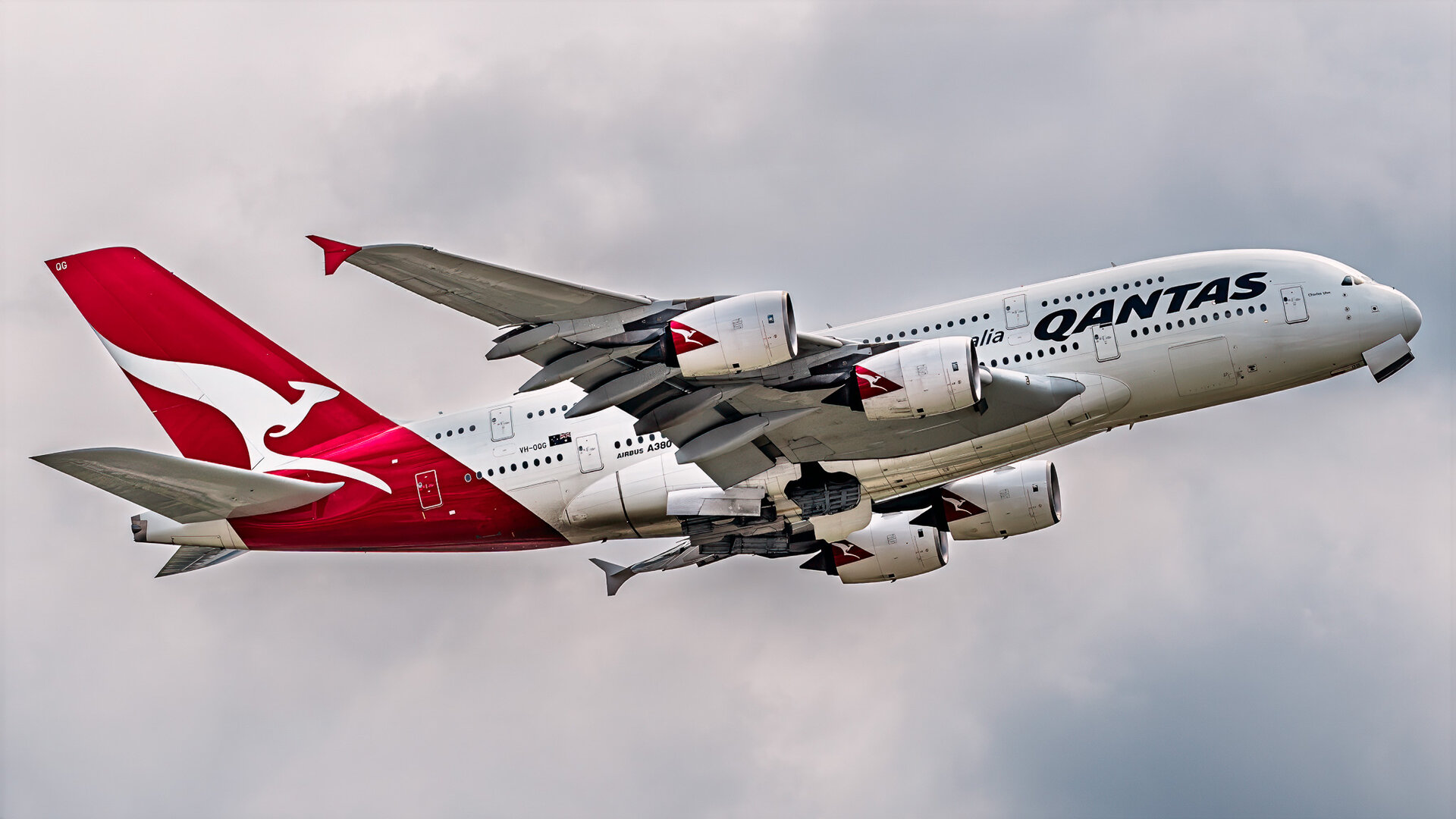 Airbus A380-842