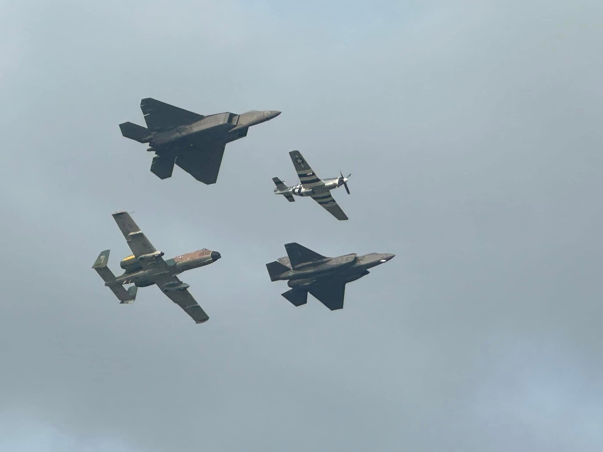 Lockheed Martin, North American, Fairchild Republic F-22 Raptor, F-35 Lightning II, A-10 Thunderbolt II, P-51D Mustang