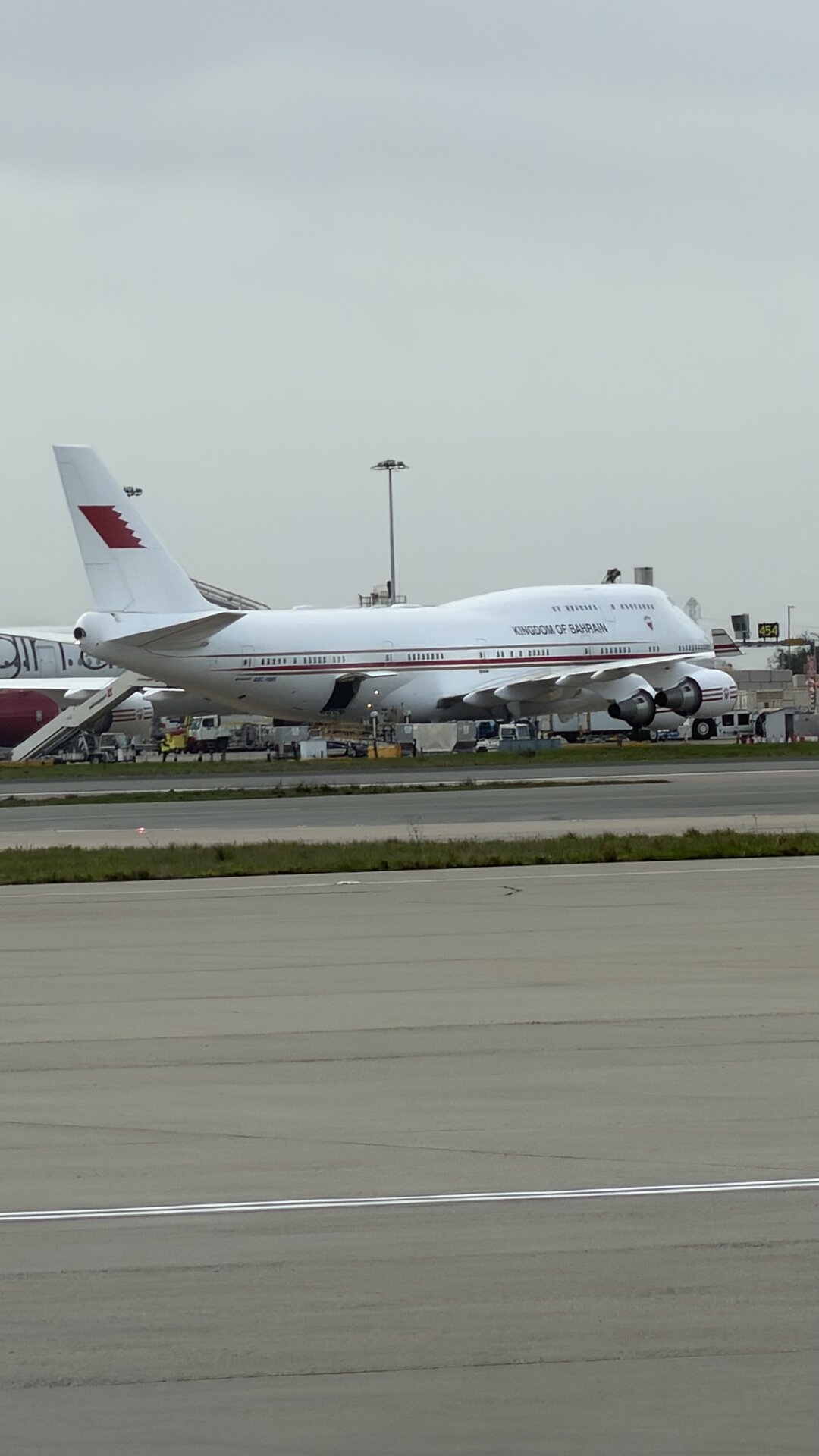Boeing 747-400
