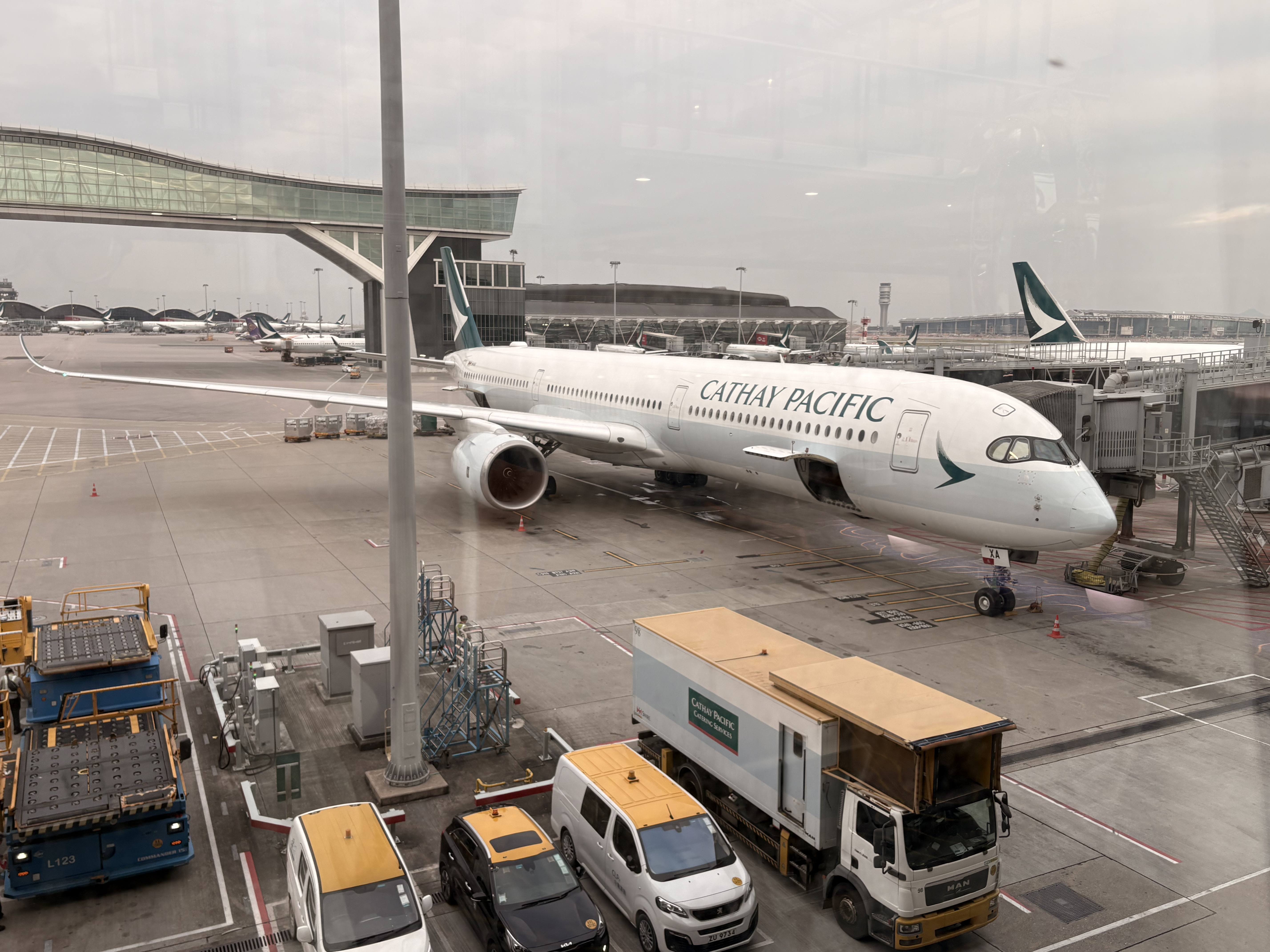 Airbus A350-1041