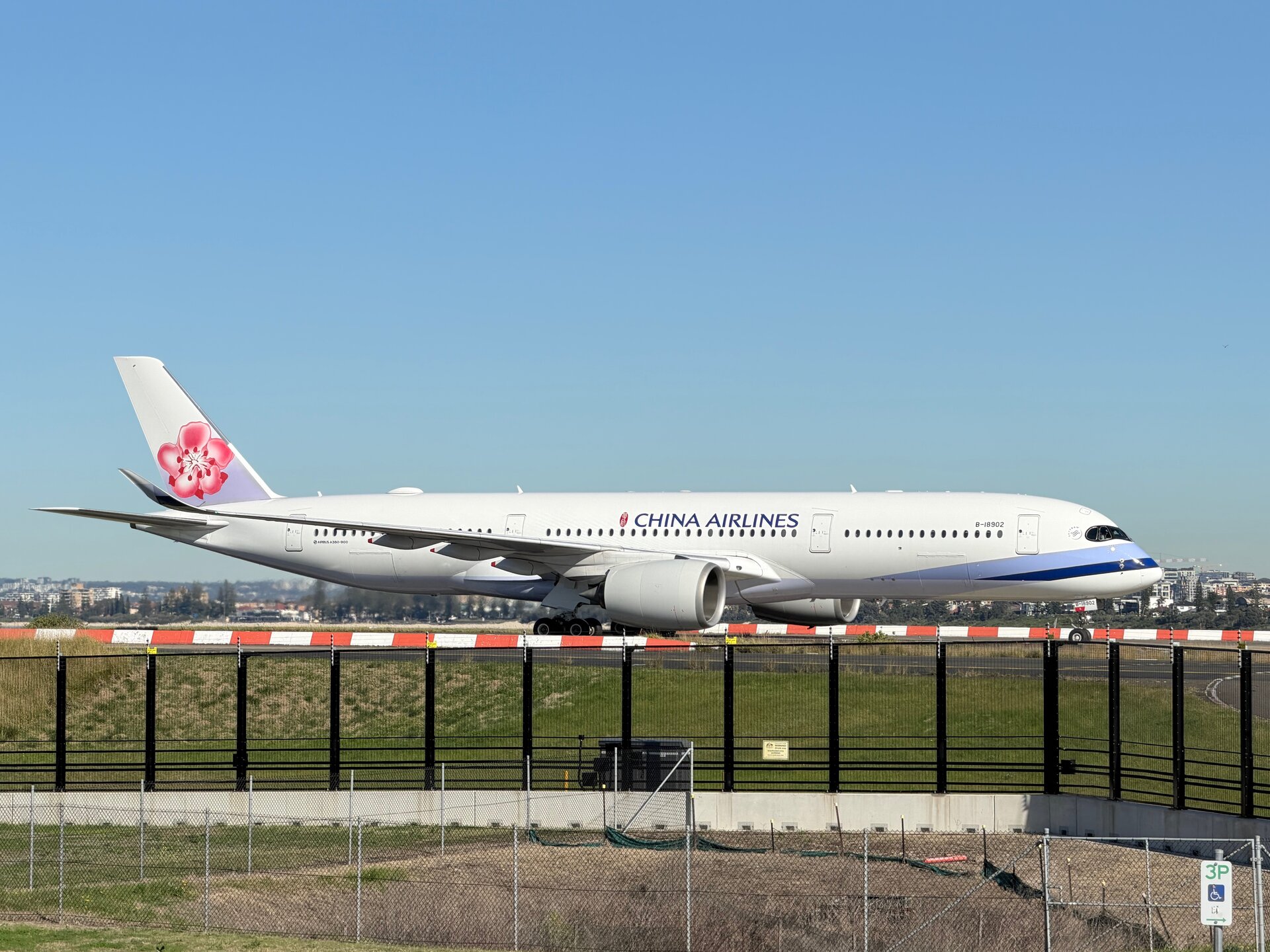 Airbus A350-900