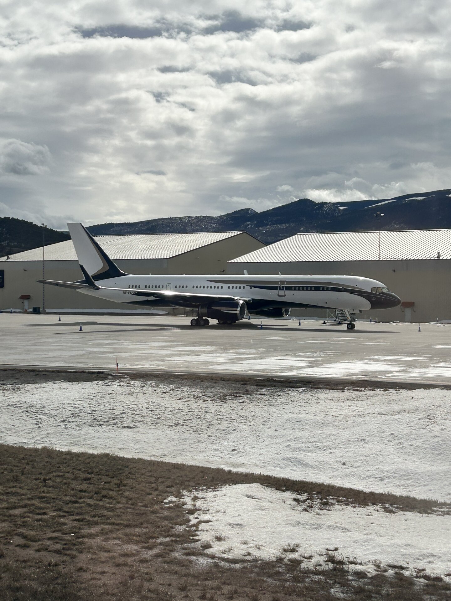 Boeing 757-200
