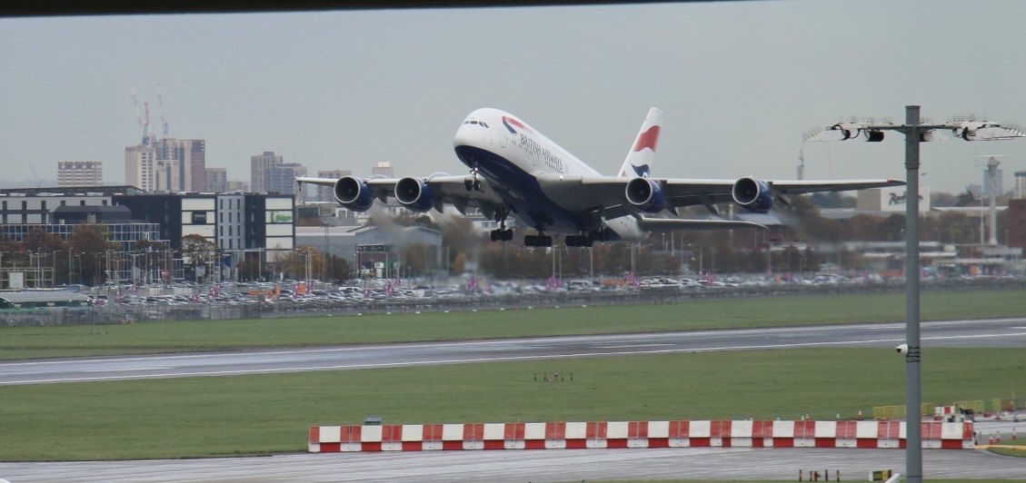 Airbus A380