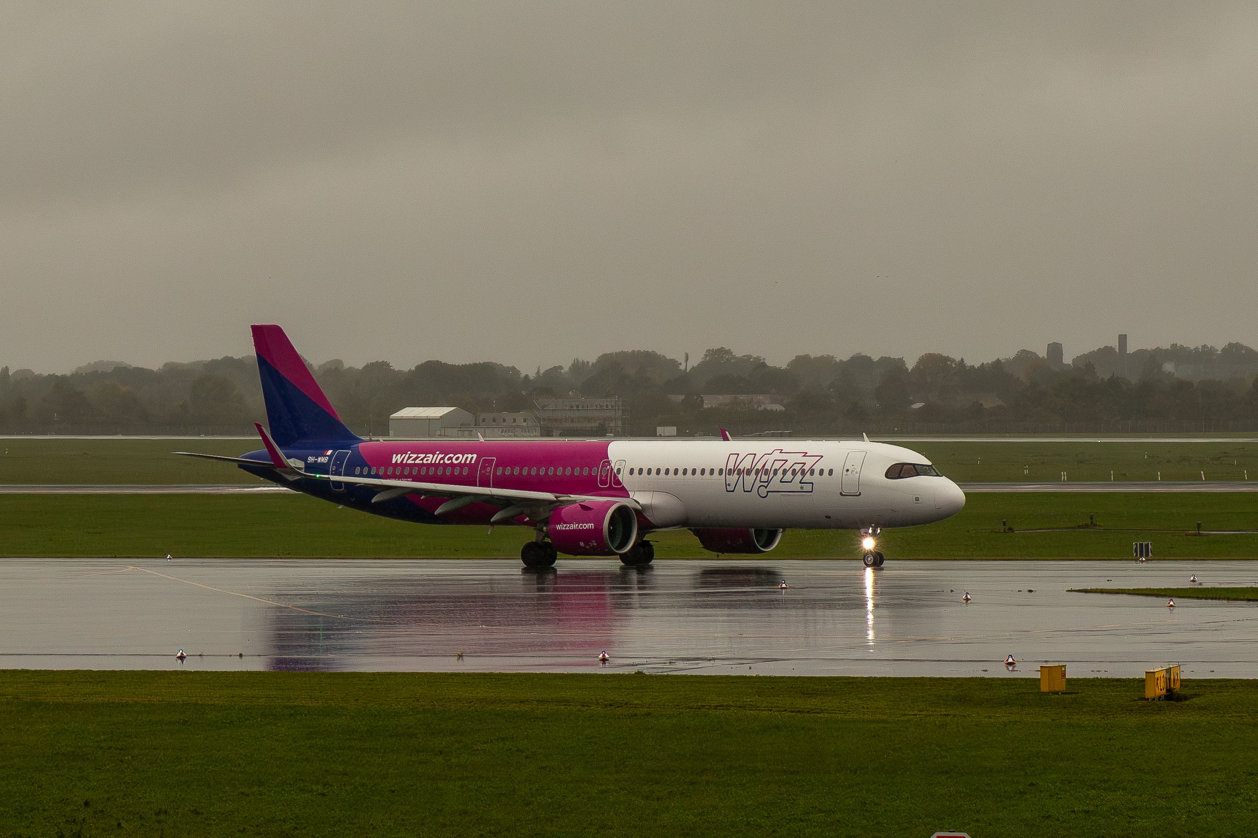 Airbus A321-271NX