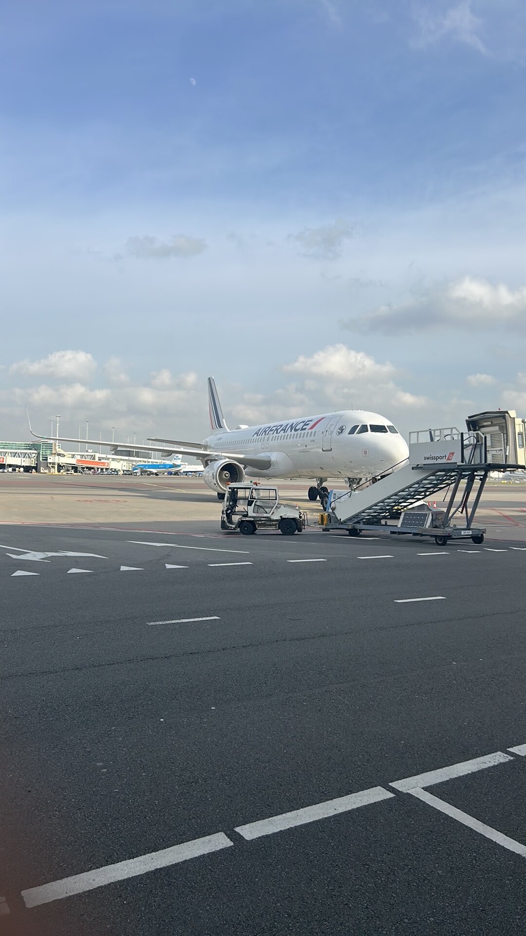 Airbus A320-200