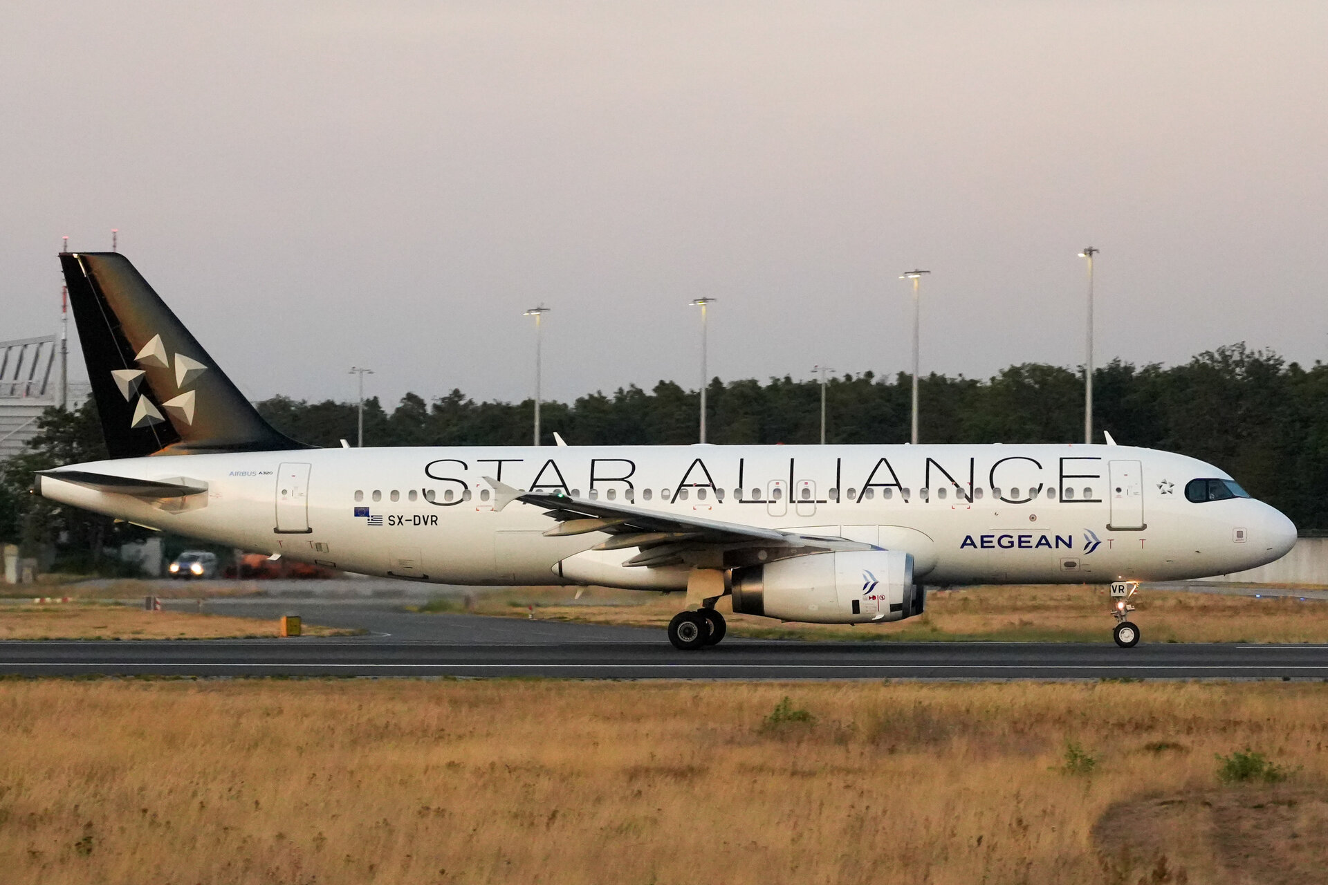 Airbus A320-200
