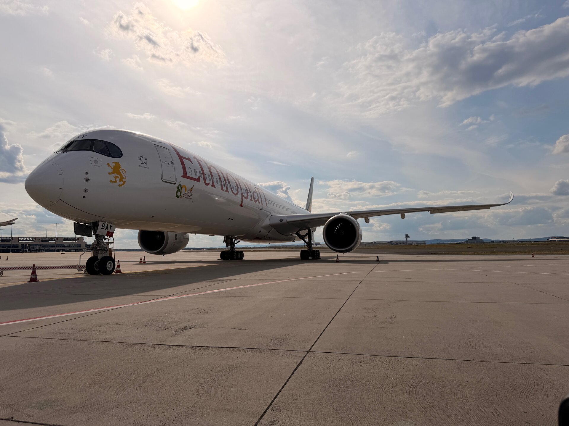 Airbus A350-900
