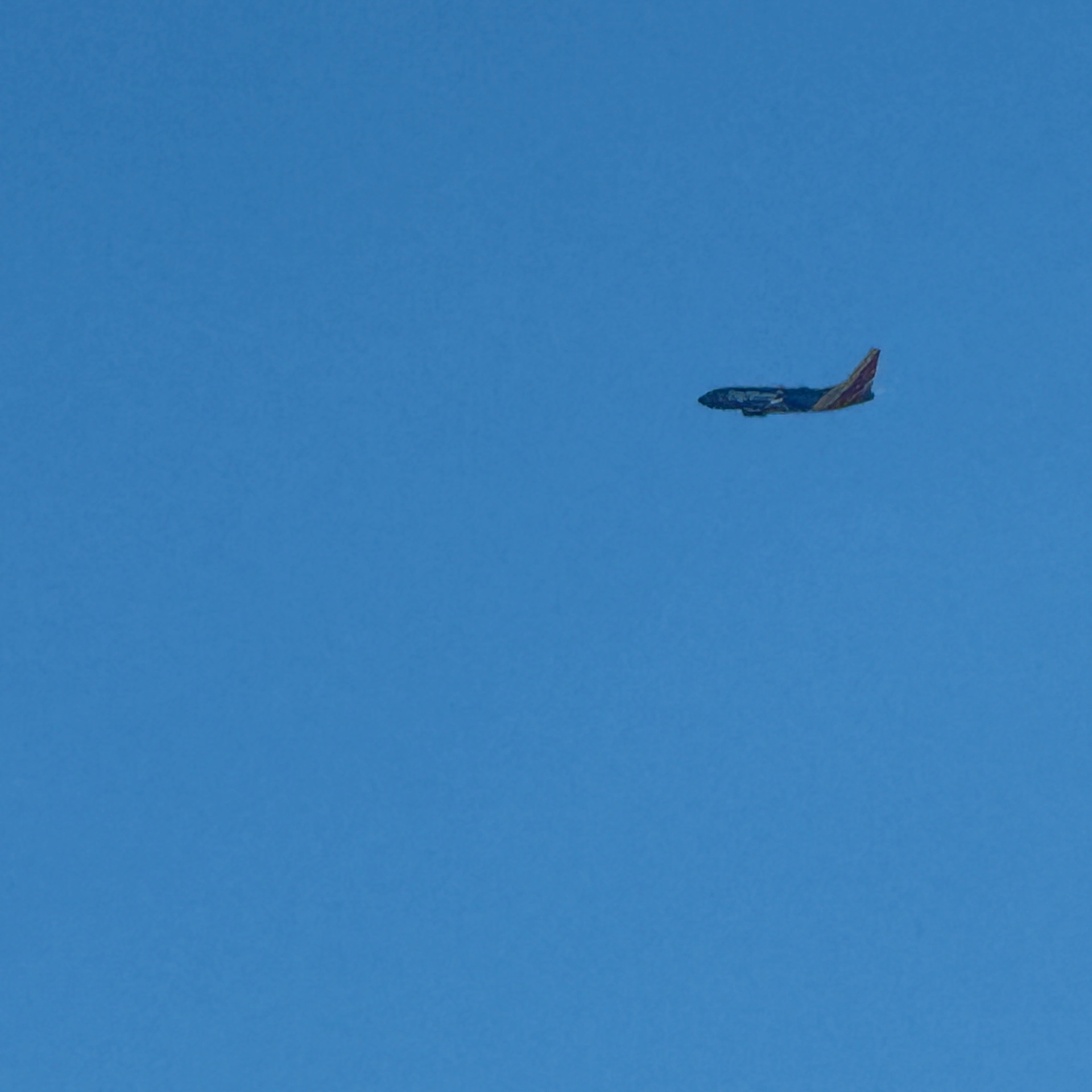 Boeing 737-700 (likely)