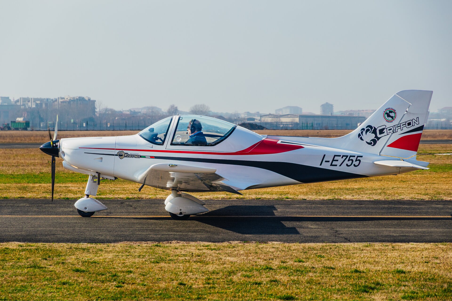 Alpi Aviation Pioneer 300