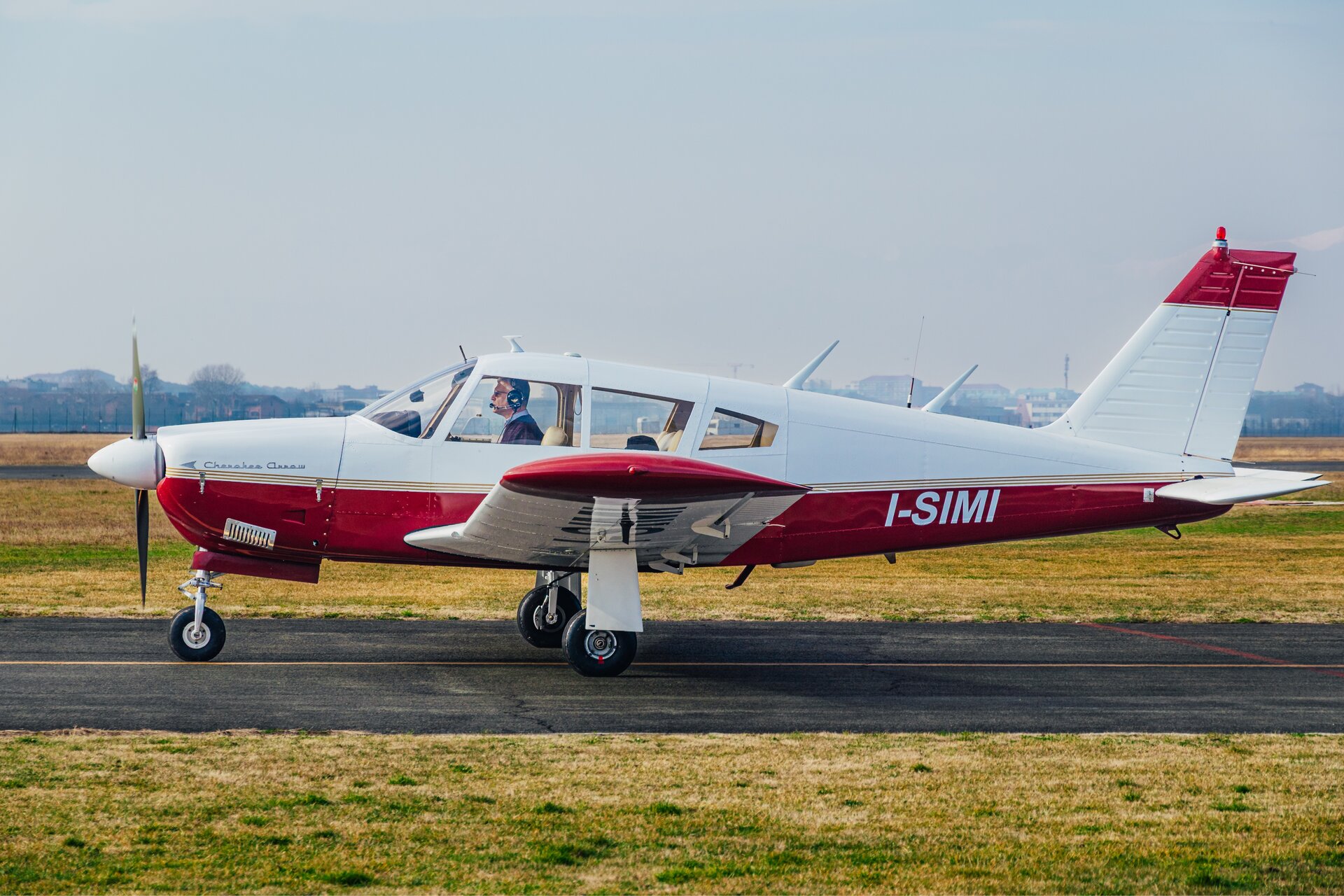 Piper PA-28R-180 Cherokee Arrow