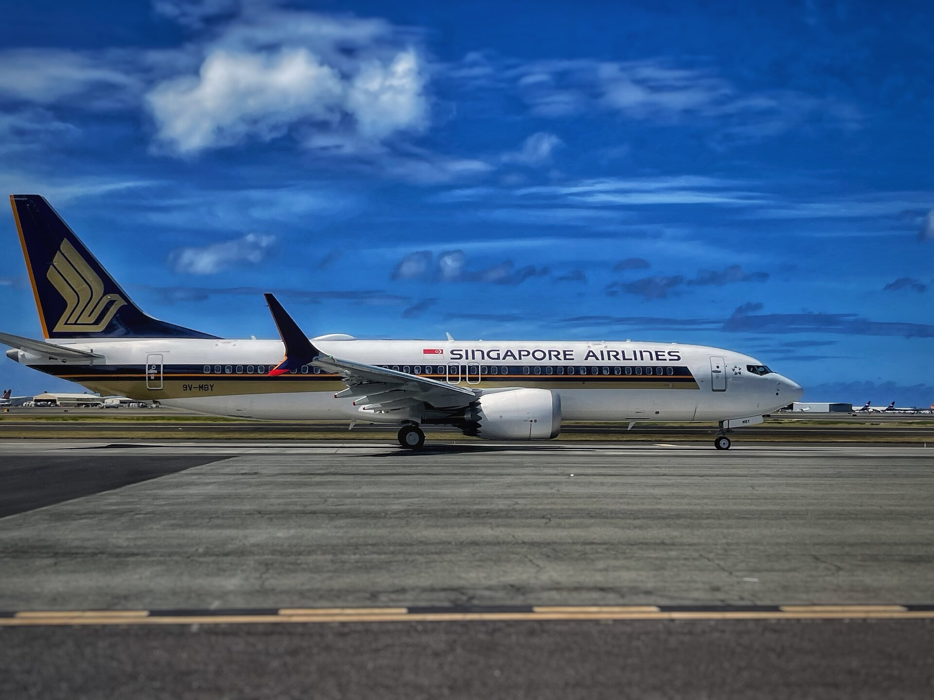 Boeing 737-8SA (737-800)