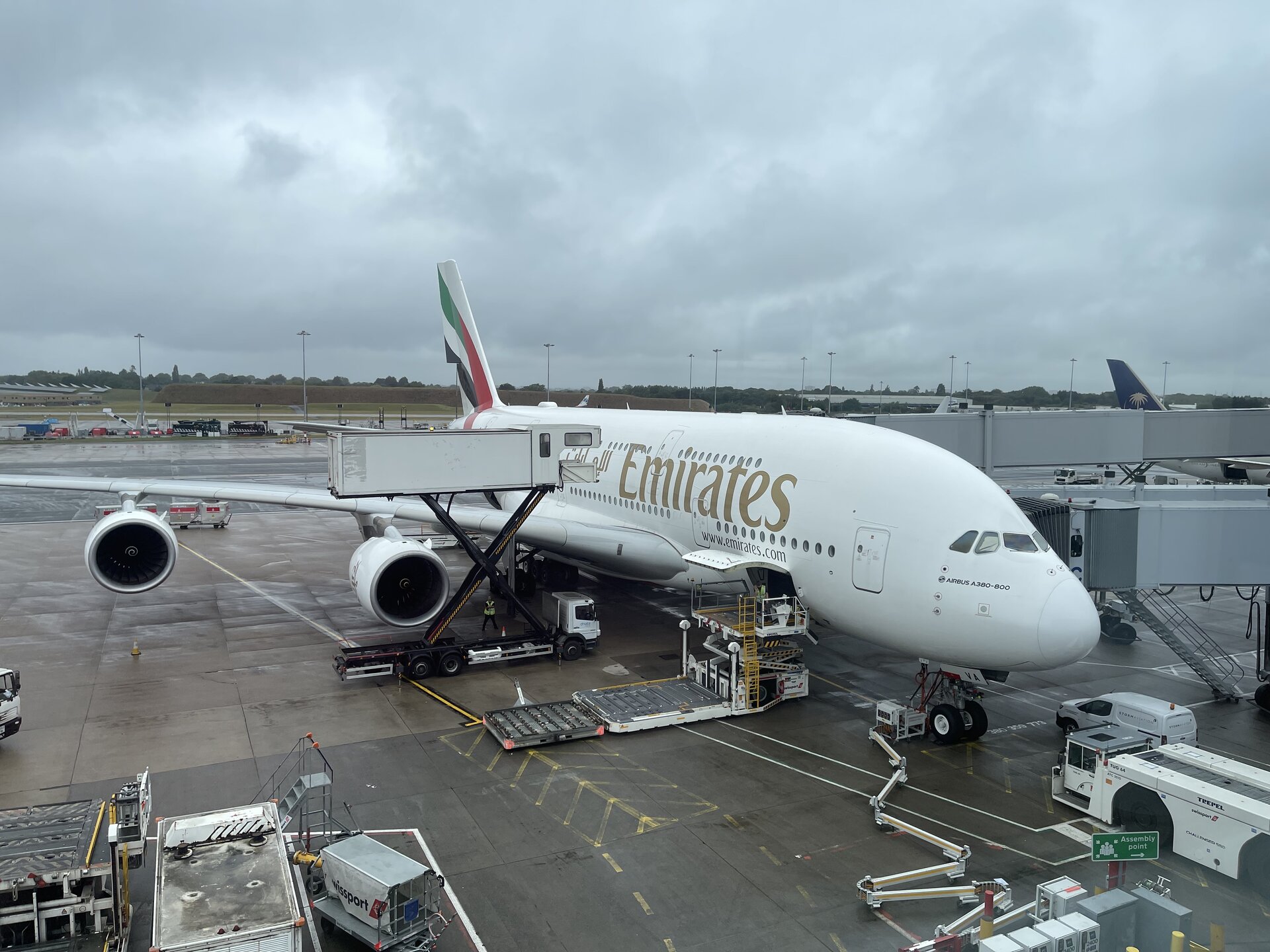 Airbus A380-800