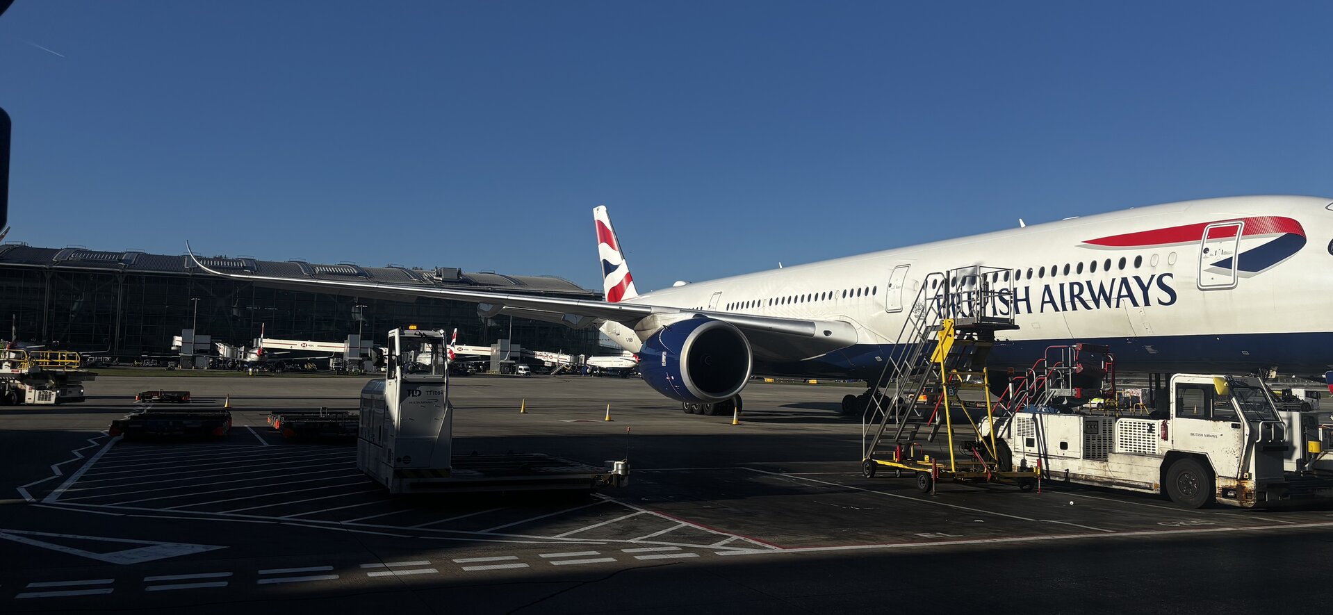Airbus A350-1000