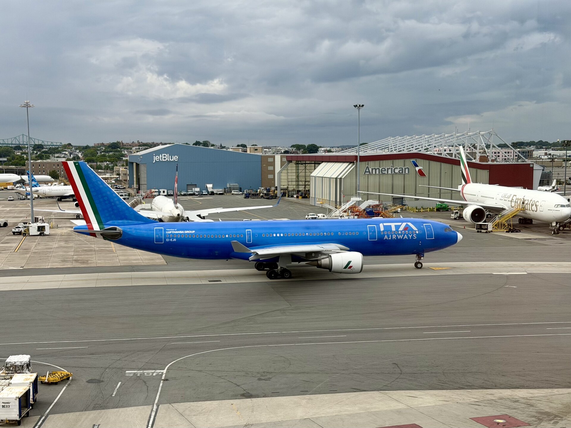 Airbus A330-200