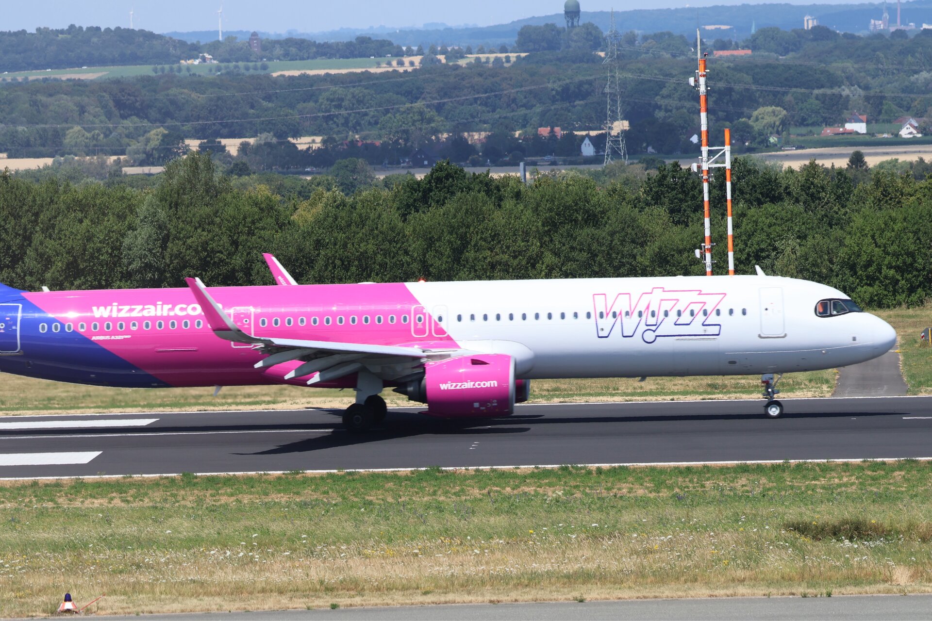 Airbus  A21N