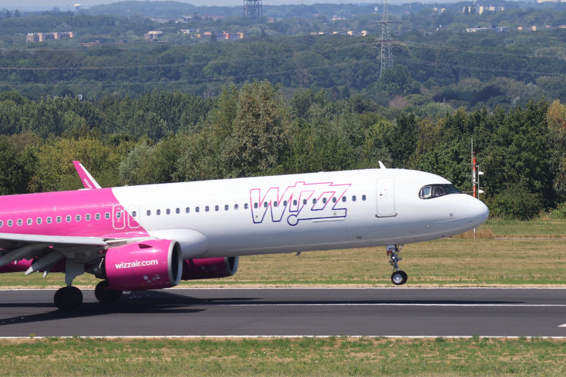 Airbus  A21N