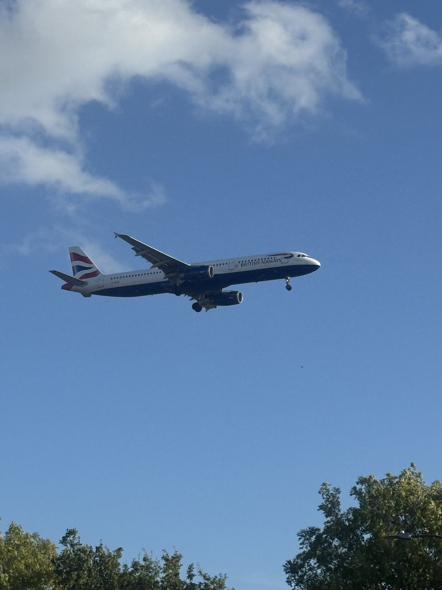 Airbus A380-841