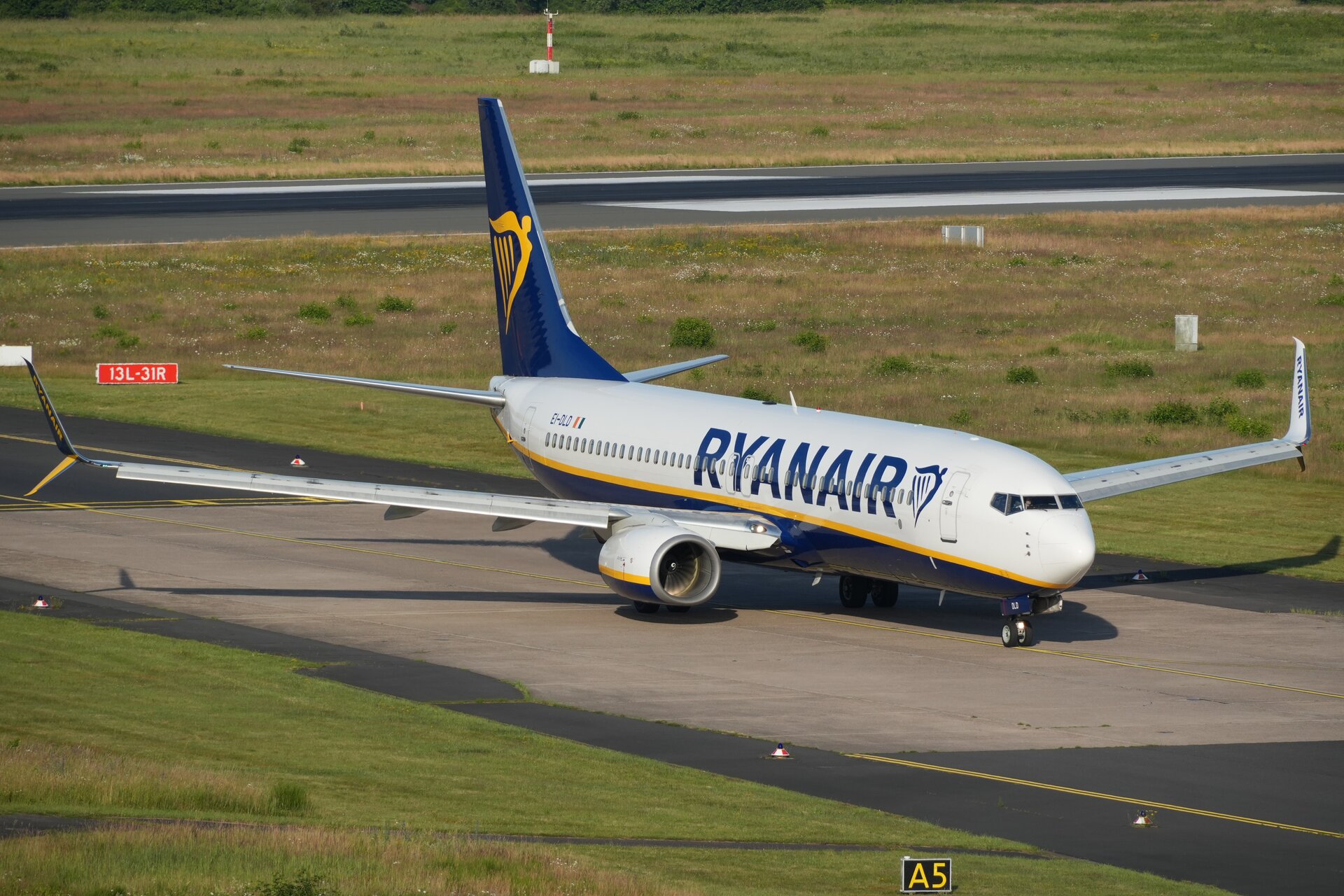 Boeing 737-800