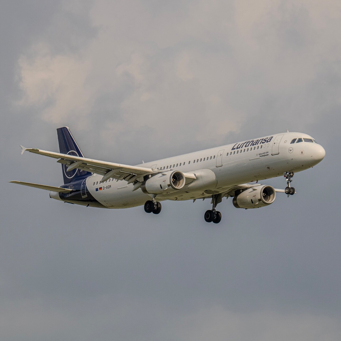 Airbus A321-200