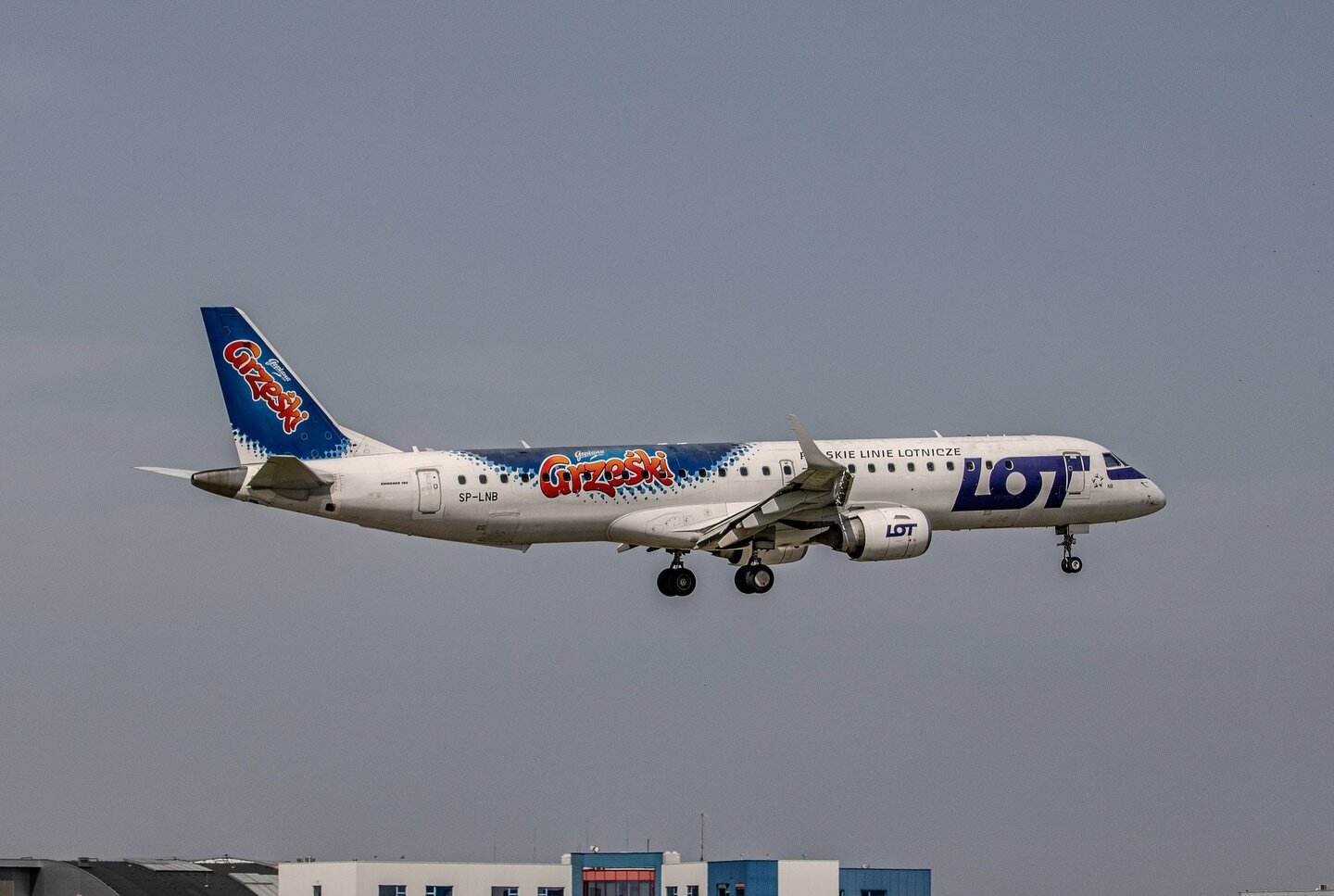 Embraer E190/E195 (Embraer 195)
