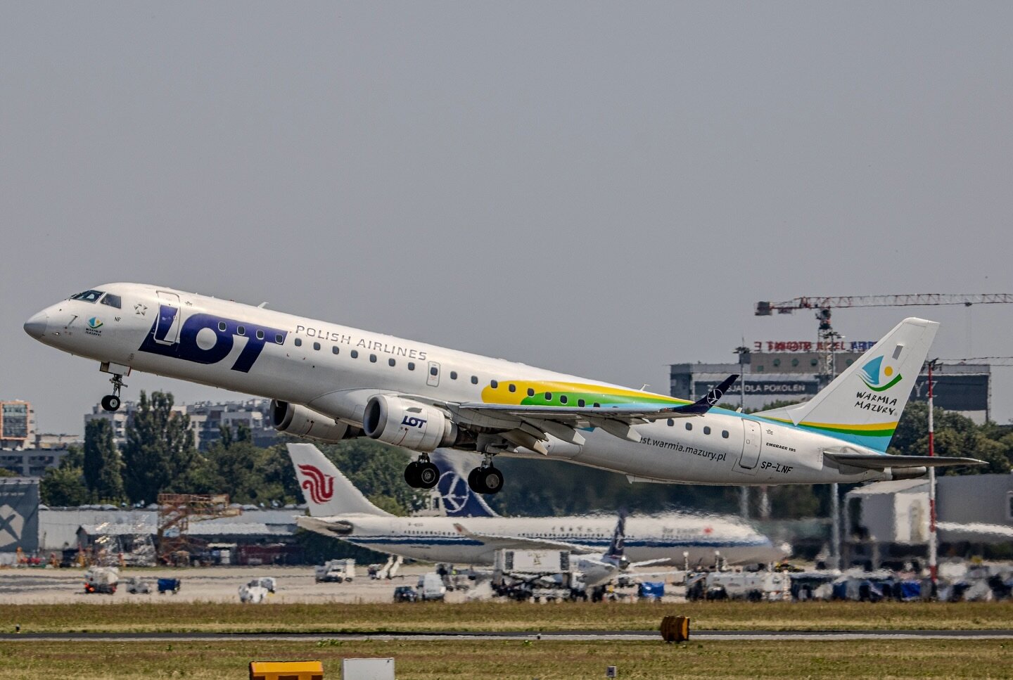 Embraer Embraer 195