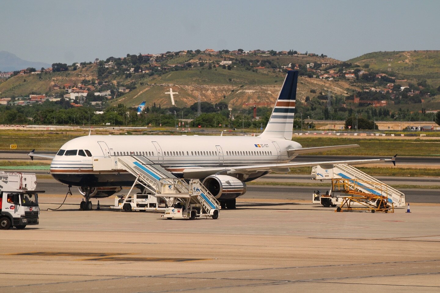 Airbus A321-211