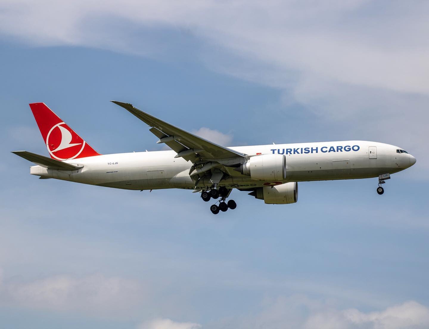 Boeing 777F (777-200F Freighter)