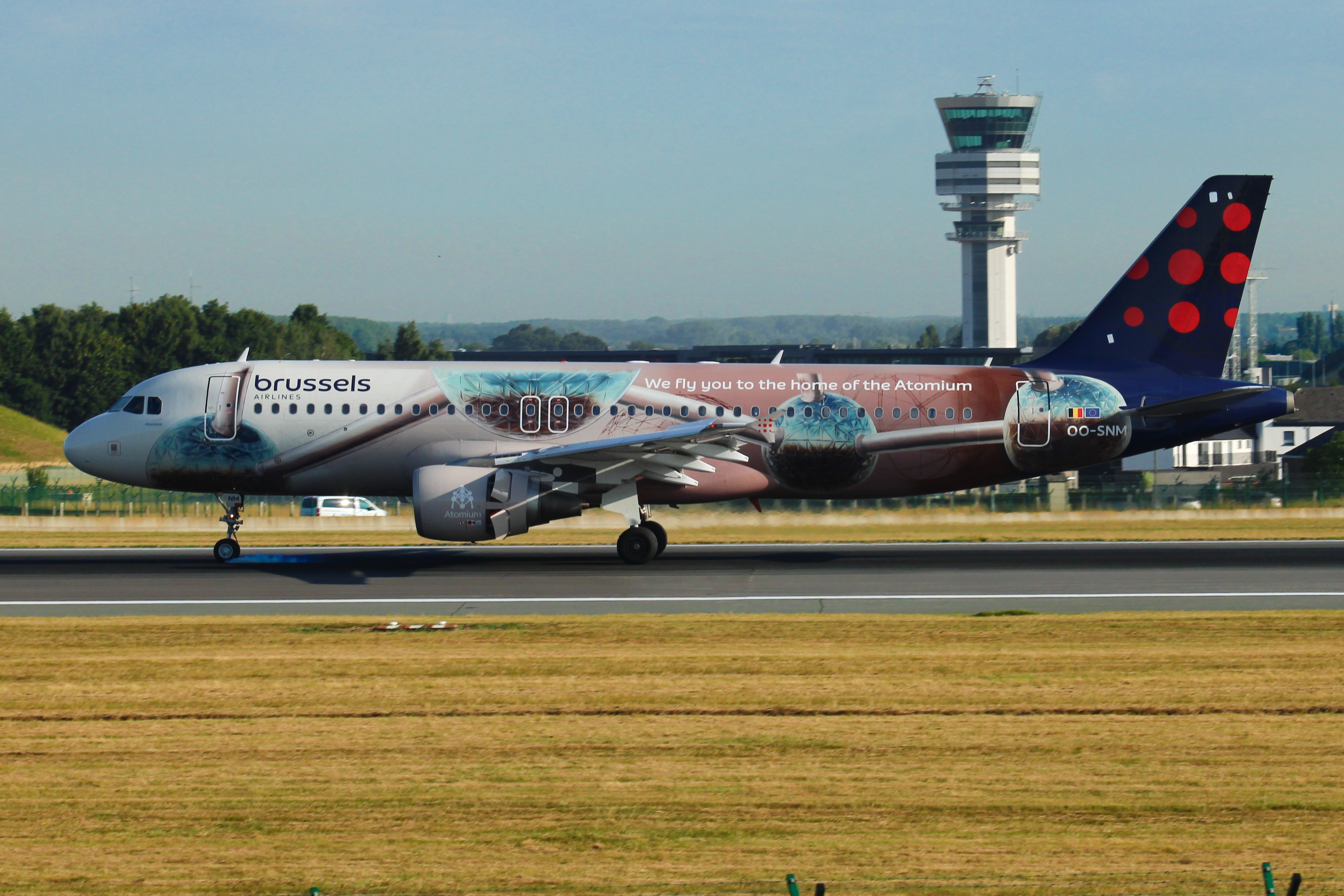 Airbus A320-214