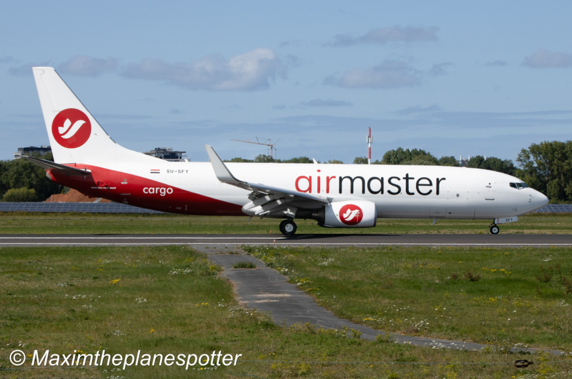 Boeing 737-800BCF