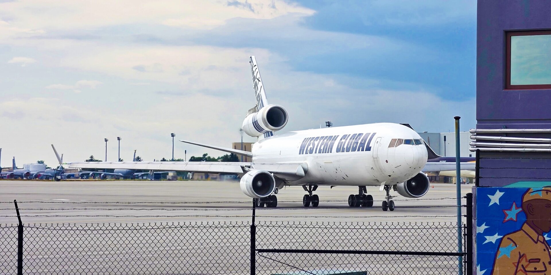 McDonnell Douglas MD-11F