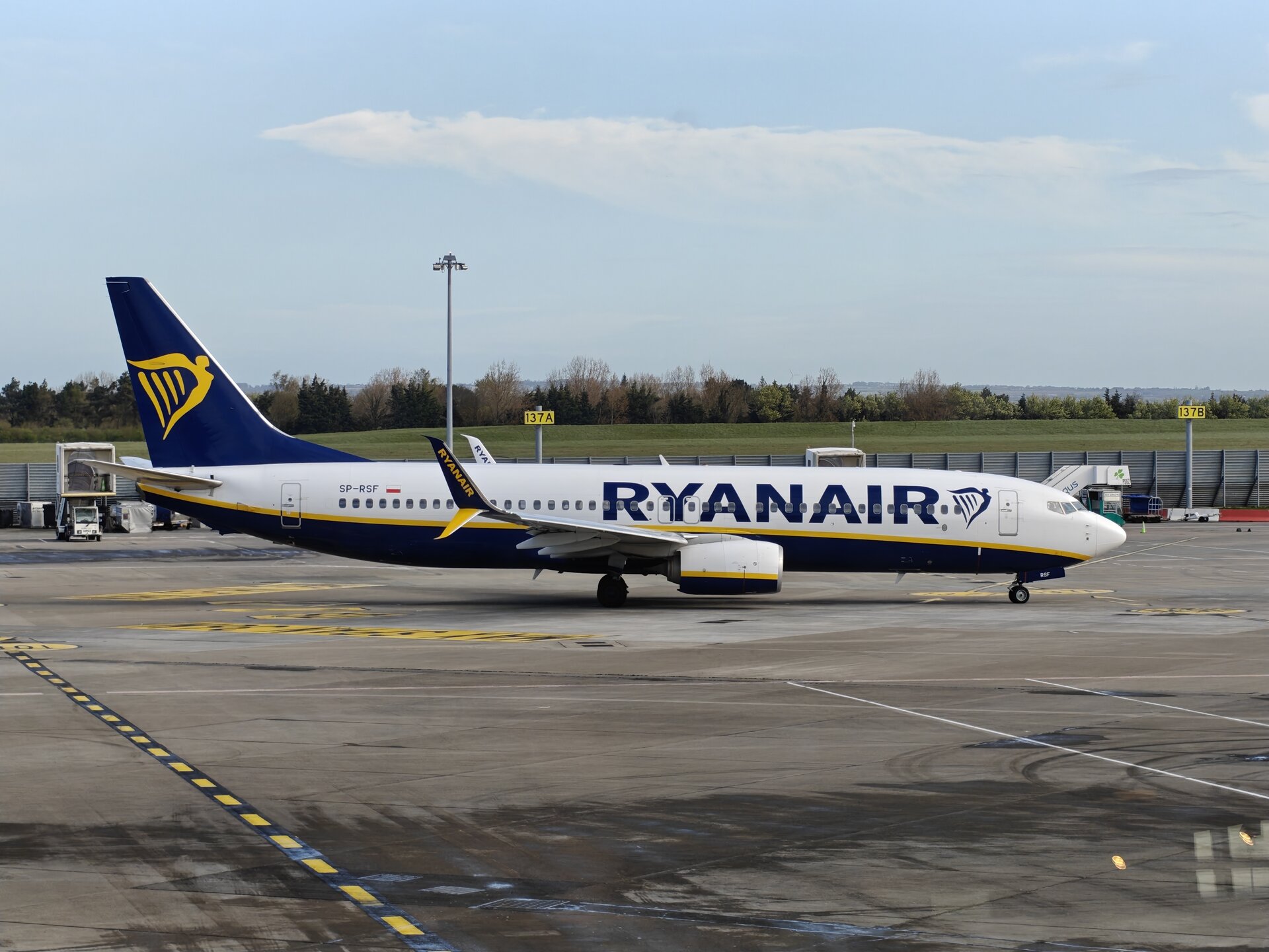 Boeing 737-800