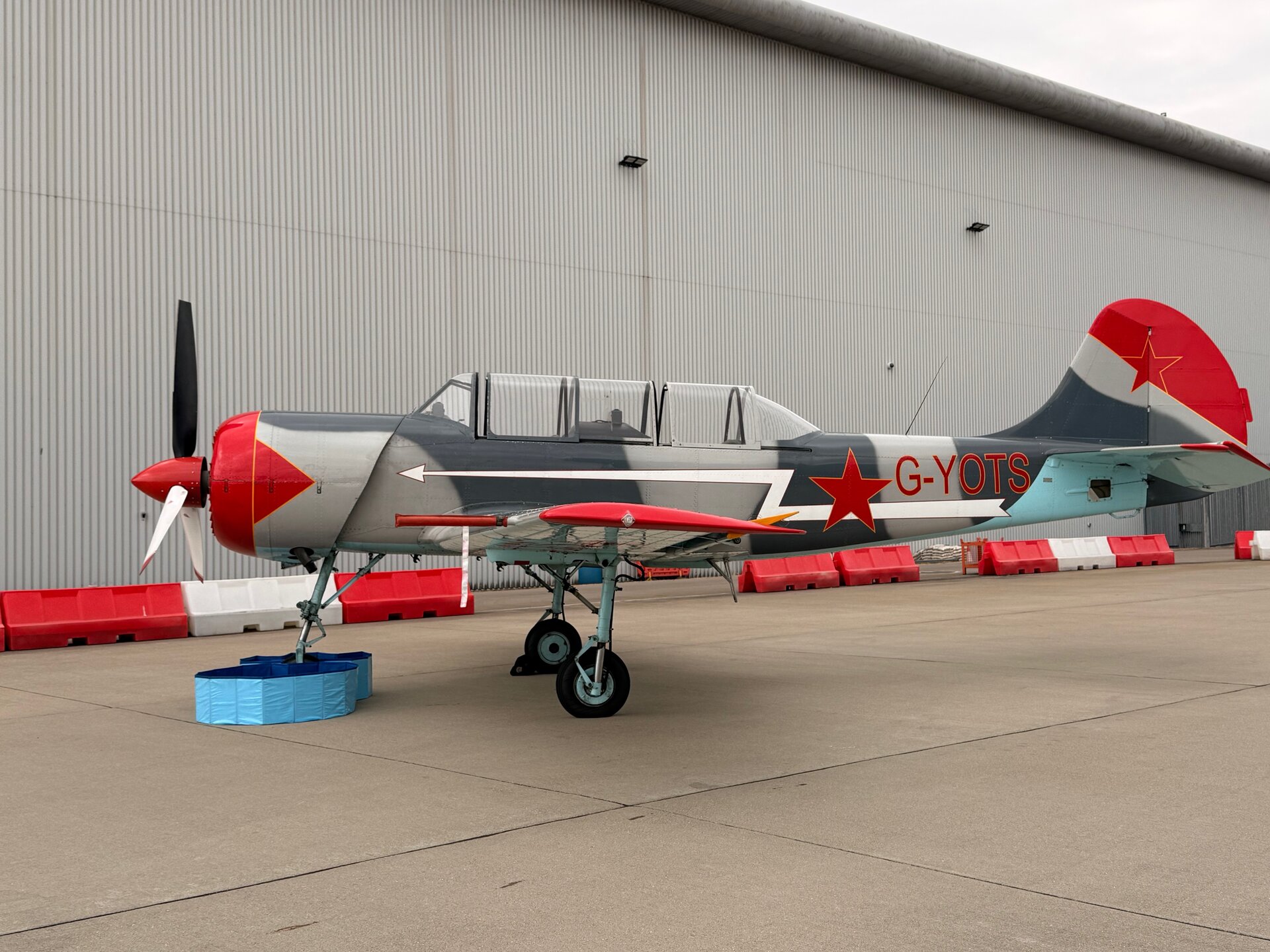 Yakovlev Yak-52